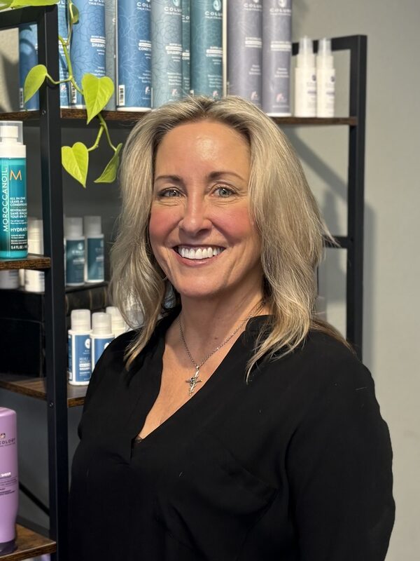 Portrait of Angie, color specialist at Entourage Salon